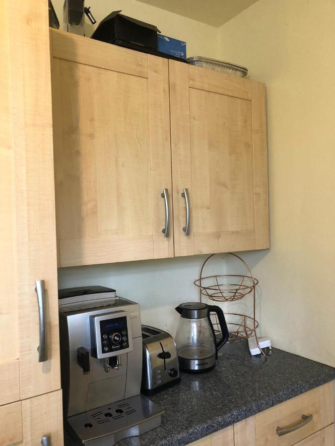Appartamento Charming 1-bed Vibrant Location Londra